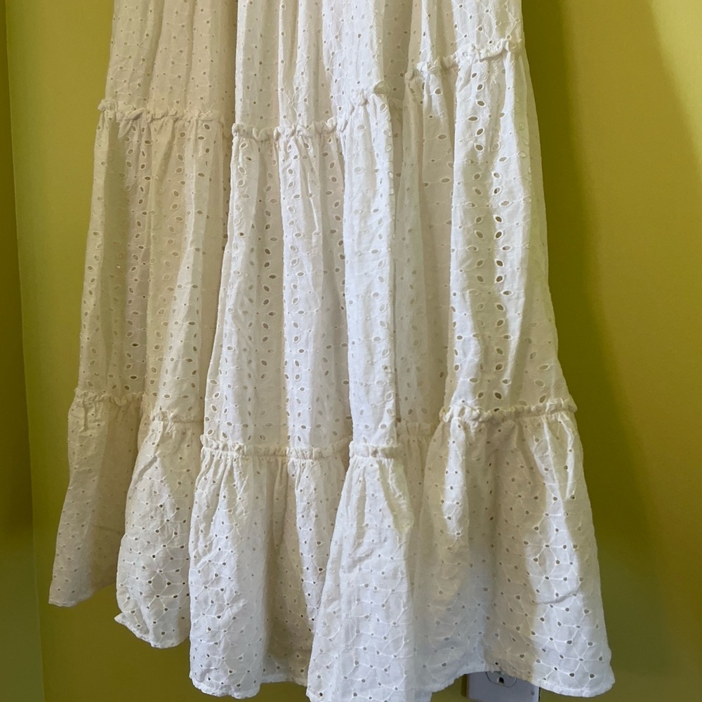 Anthropologie Tiered Eyelet Maxi Dress - Picture 4 of 8